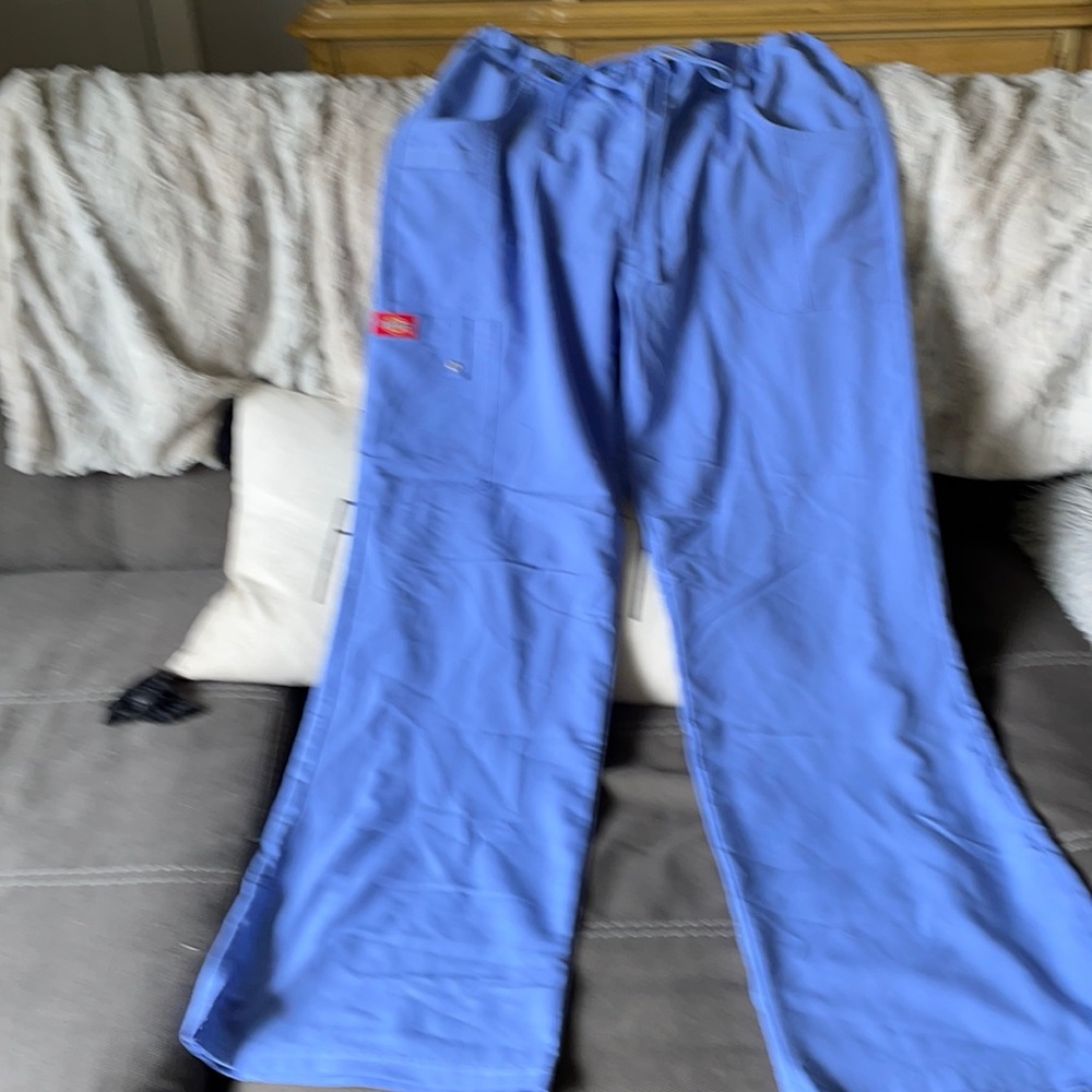 Ocean blue scrub pants size medium